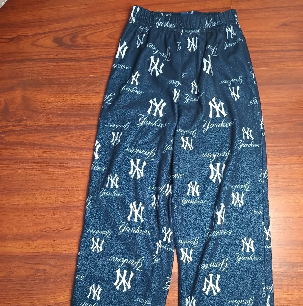 NY Yankees PJ pants- Size 5/6 M